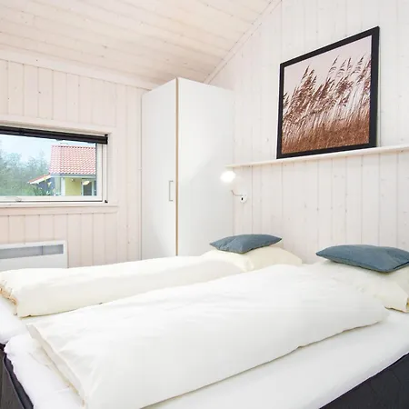 Vital D Mit 4 Schlafzimmern Fuer 10 Personen Holiday home