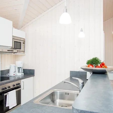 Vital D Mit 4 Schlafzimmern Fuer 10 Personen Holiday home *